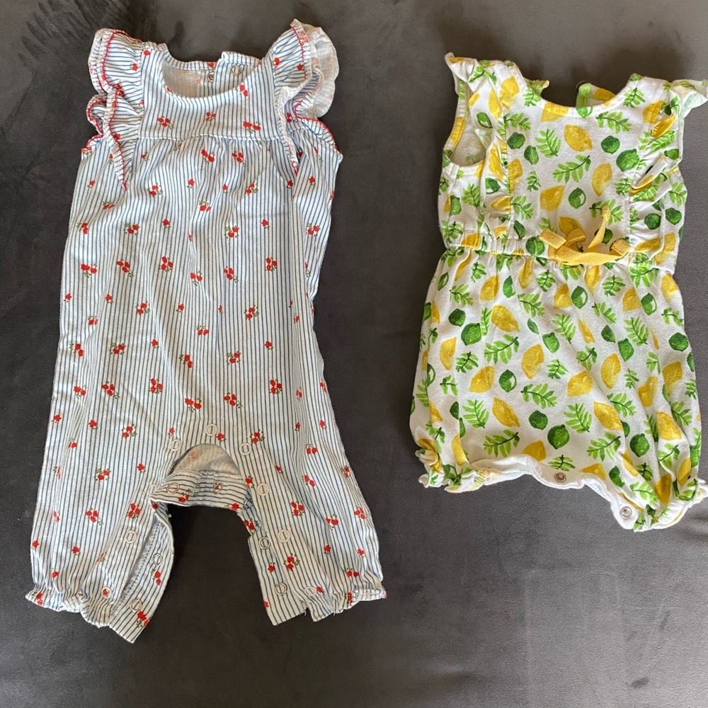Baby girl 0-3 months clothes